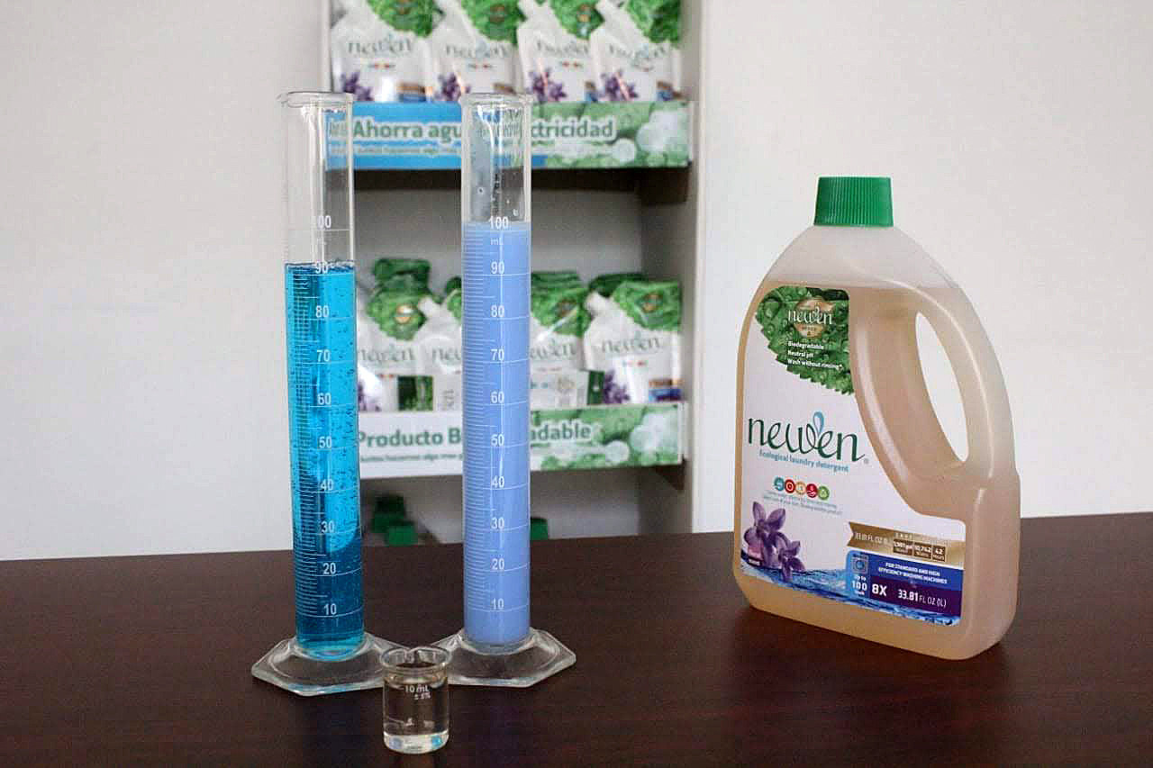 Mexican entrepreneurs create laundry detergent that doesn’t require rinsing